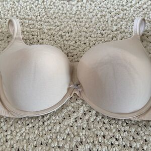 Cacique Boist Plunge Seamless Cream Bra
